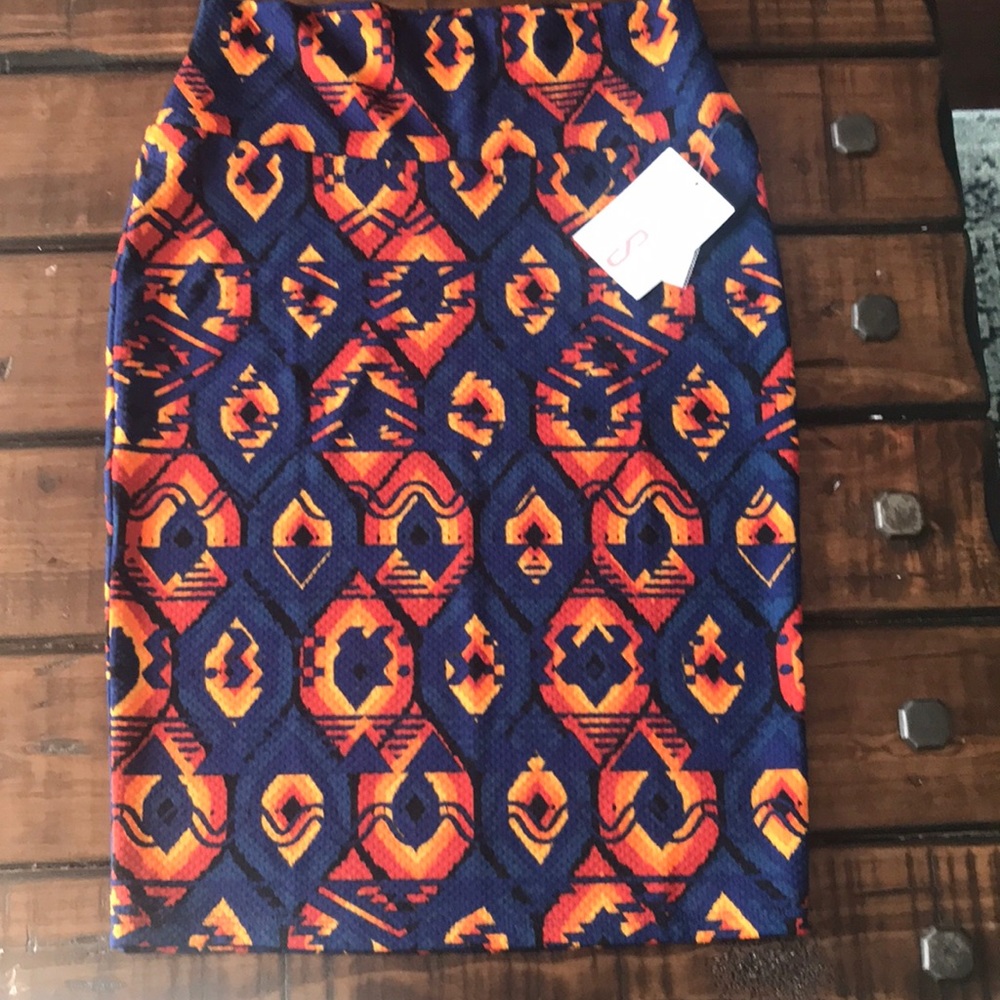 Lularoe Cassie size small
